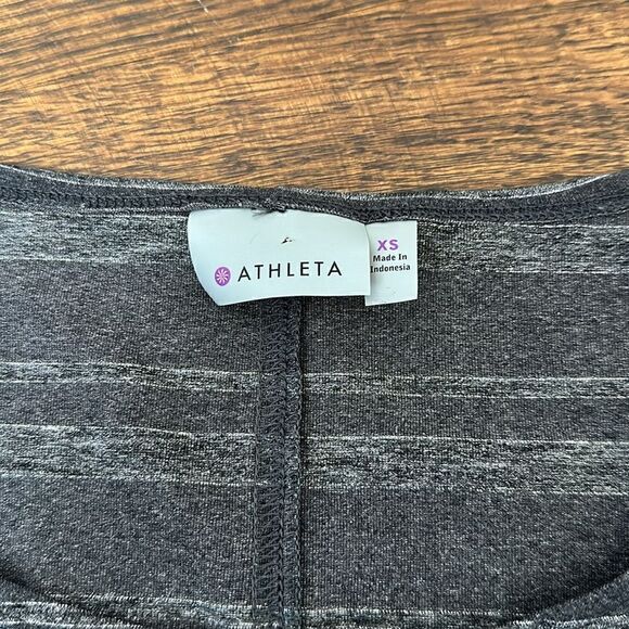 Athleta Gray Stripe with Shimmer Dory Dolman - Size XS - Picture 5 of 12